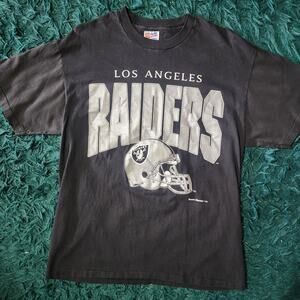 Vintage Los Angeles Raiders Helmet Graphic Tee Black NFL Hanes L